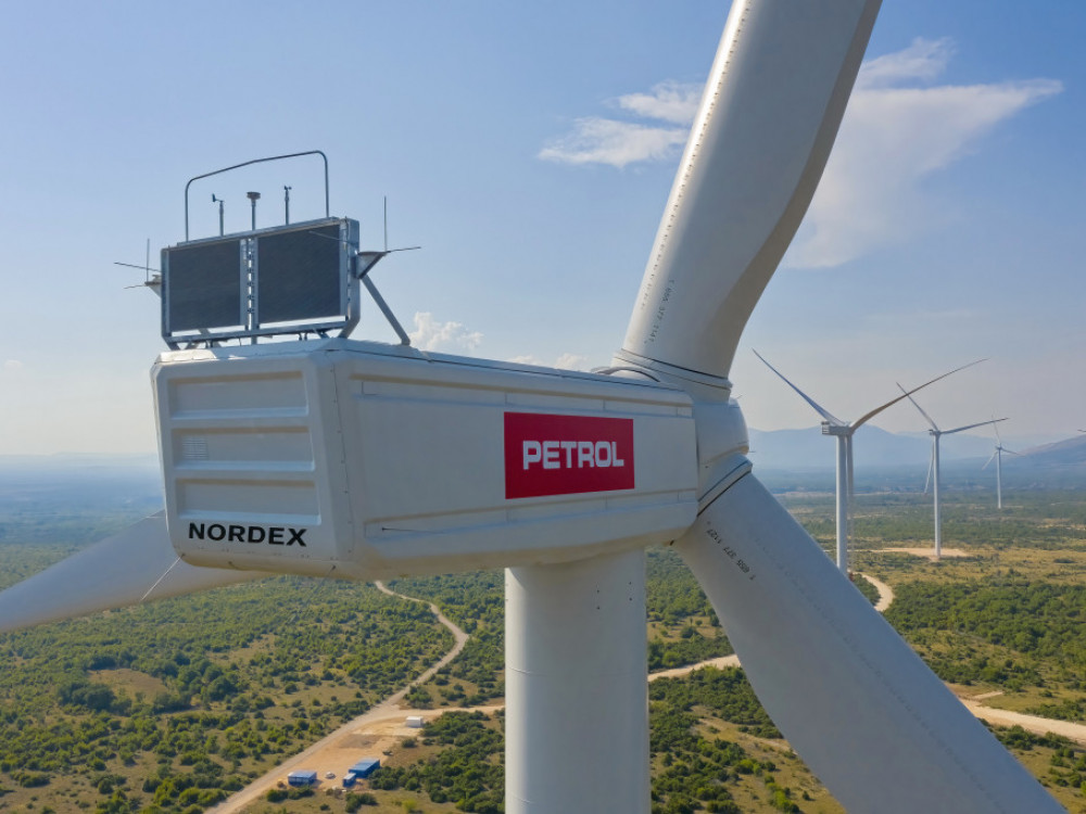 Borzni pregled: Slovenski blue chipi indeks obarvali zeleno