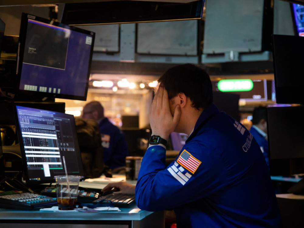 Veličastnih sedem v sedmih nebesih ‒ se napihuje borzni balon?