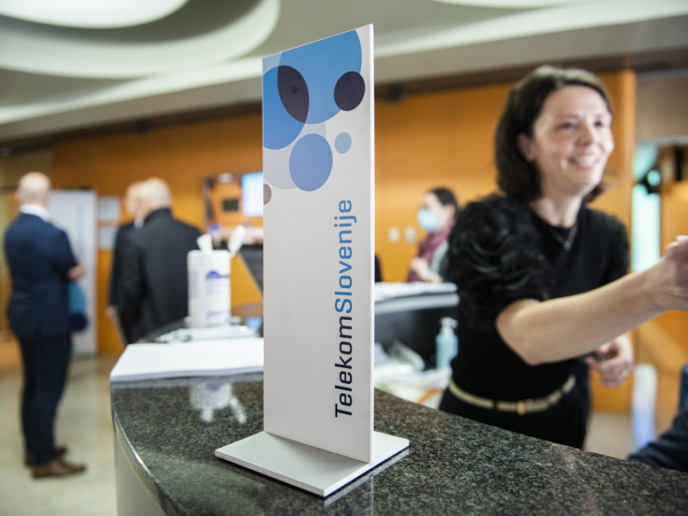 Kad zahteva sklic skupščine Telekoma, menjali bi nadzornike