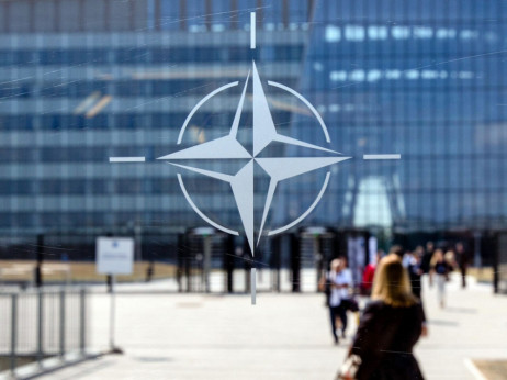 Slovenija podpira Finsko in Švedsko pri vstopu v NATO