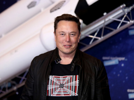 Elon Musk v enem dnevu izgubil 12 milijard dolarjev