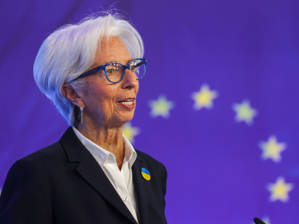 Lagarde: Do konca septembra izhod iz območja negativnih obrestnih mer