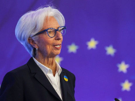Lagarde: Do konca septembra izhod iz območja negativnih obrestnih mer