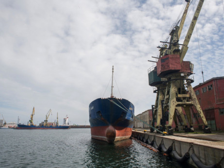Prve težave cenovne kapice na nafto: Tankerji čakajo v Bosporski ožini