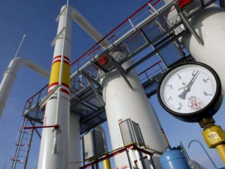 Cena plina po nemškem opozorilu o pomanjkanju še raste