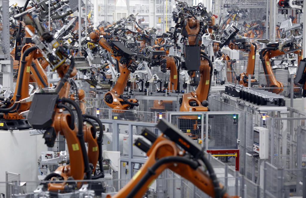 Nemška industrija presenetila z visoko rastjo naročil