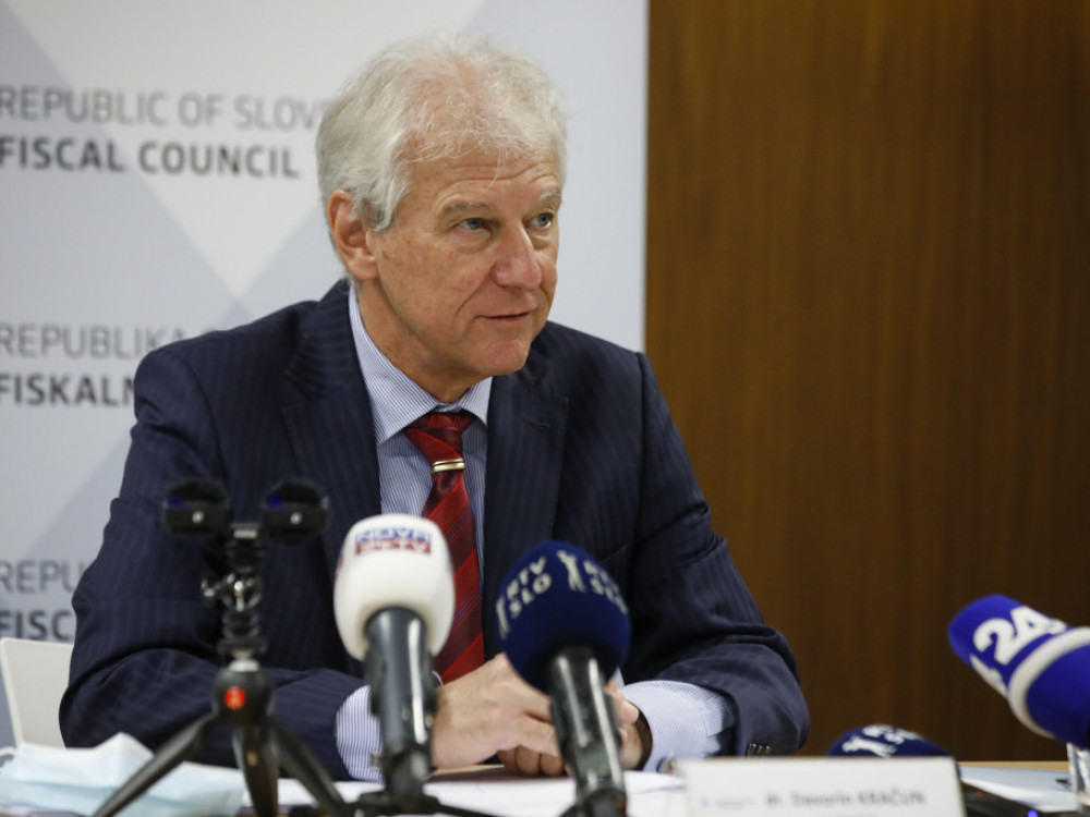 Fiskalni svet ne popušča: Proračunsko načrtovanje vlade pomanjkljivo