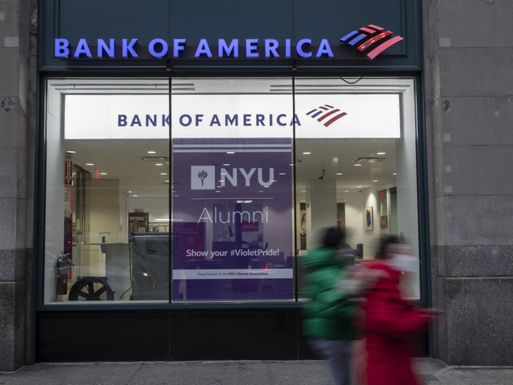 Največje ameriške banke se spopadajo z vse večjimi odpisi
