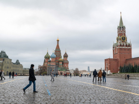 Rusija kljub sankcijam do visokega presežka v zunanji trgovini