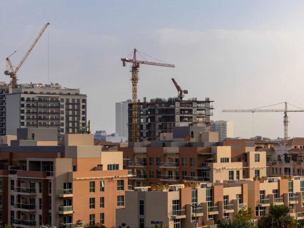 Nepremičninski balončki bi lahko dodali olje na ogenj krize