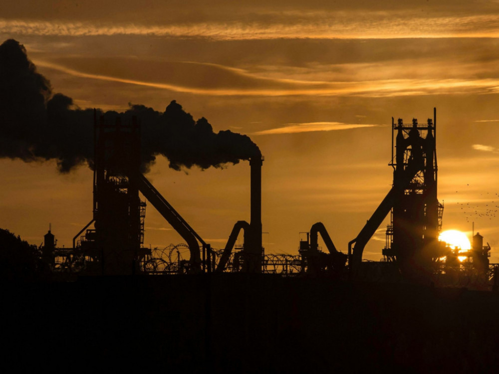 Po pandemiji se svet vrača k fosilnim gorivom