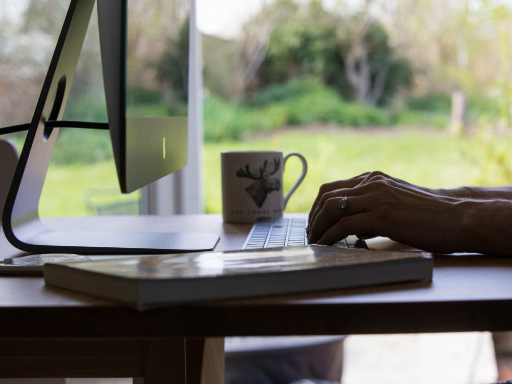 Brezposelnost tudi avgusta upadla