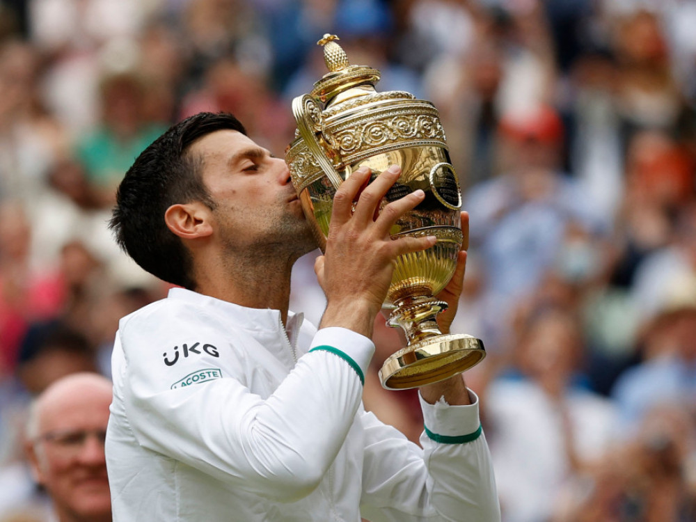 Djokoviću Wimbledon prinesel dobrih 13 milijonov funtov