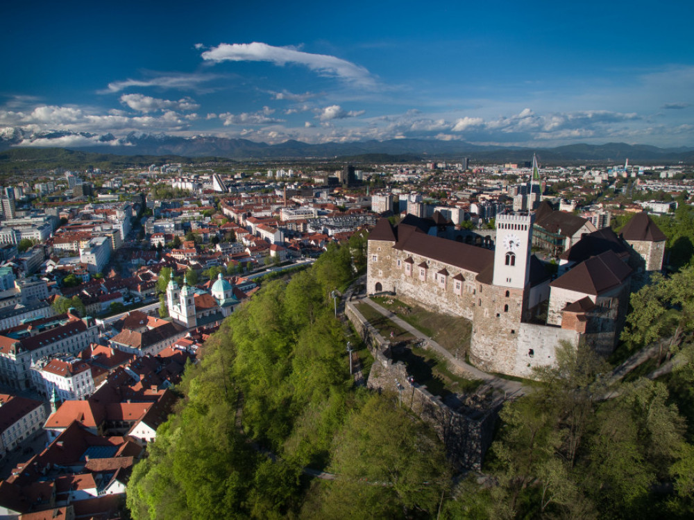 Turizem v Sloveniji se vrača na predpandemsko raven