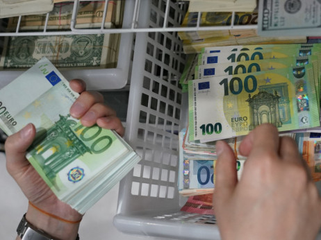 ECB rožlja z orodjem za preprečitev dolžniške krize