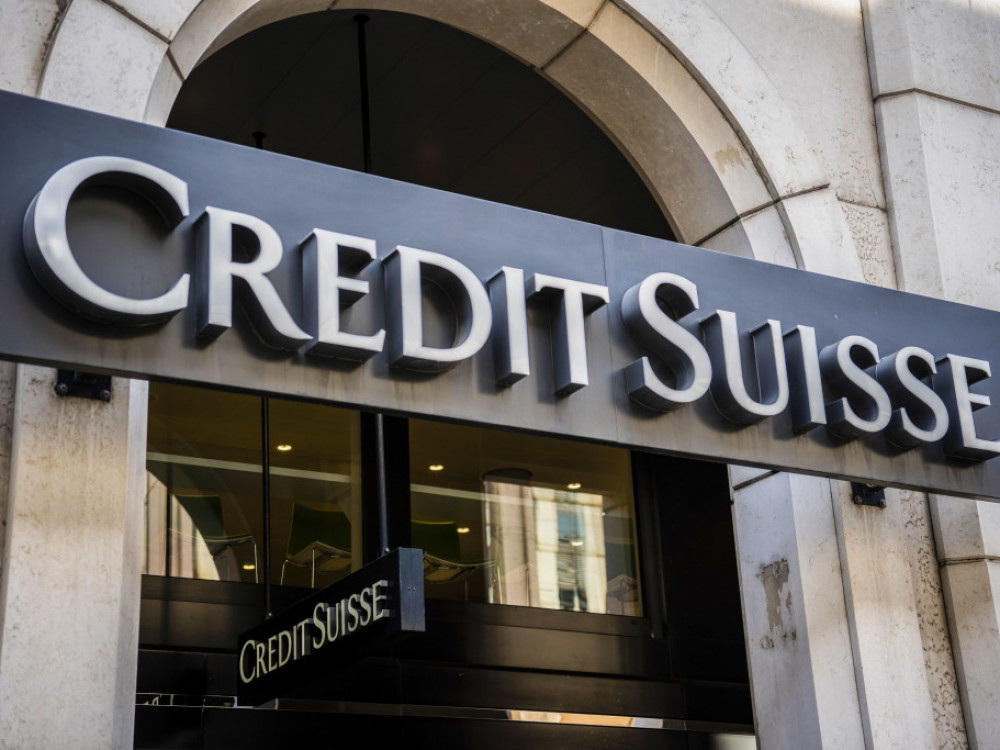 Credit Suisse naj bi kmalu začel masovno odpuščati