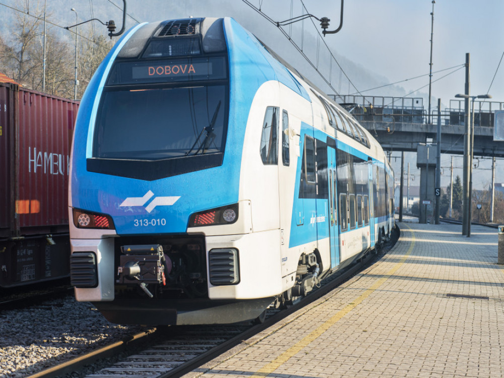 Slovenija z investicijami v železnice lovi priključek z Evropo