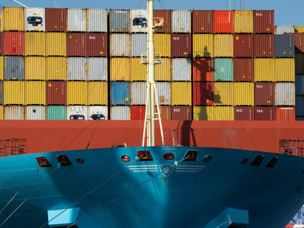 Maersk si letos obeta rekordne dobičke