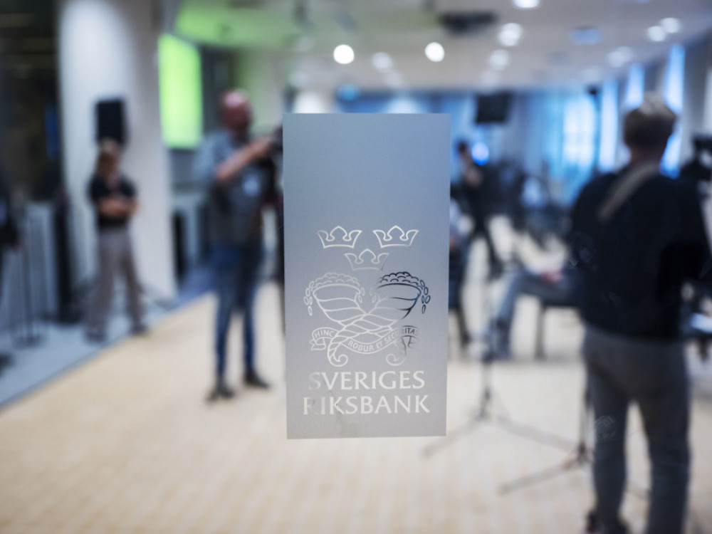 Švedska centralna banka presenetila z večjim dvigom obrestne mere