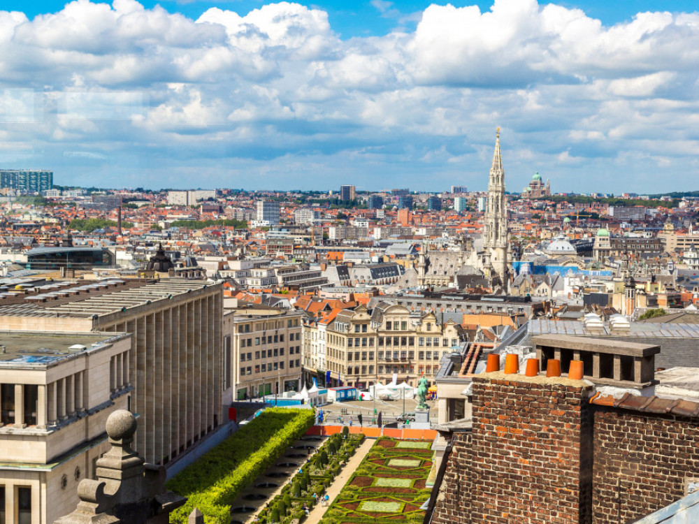 Bruselj znova znižal napoved: Rast BDP v EU letos 0,8-odstotna