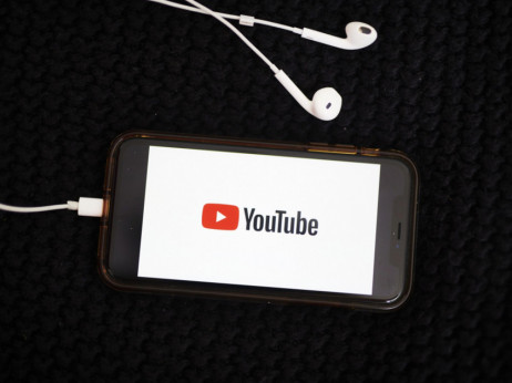 YouTube in Universal Music skupaj z uporabo umetne inteligence v glasbi