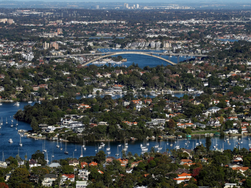 Študija Feda: Delo od doma glavni krivec za podražitev stanovanj v ZDA