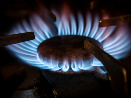 Cena plina pod 200 evri v pričakovanju energetskih ukrepov