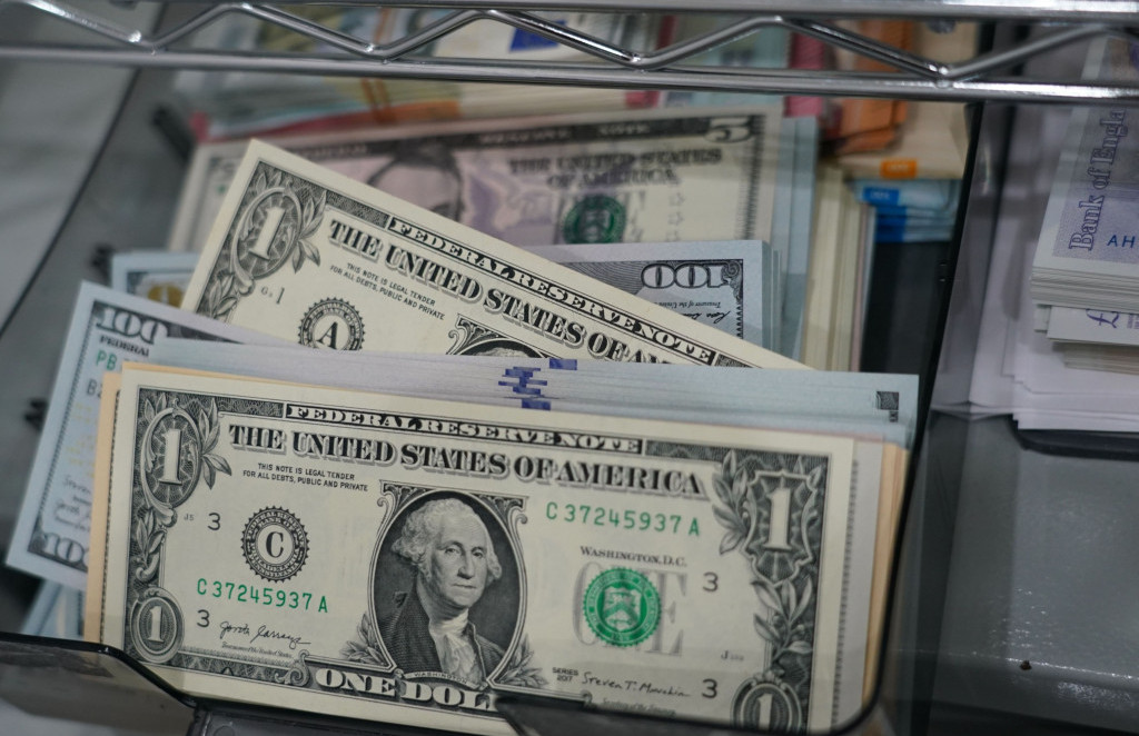 Borzni vlagatelji z nestrpnostjo pričakujejo podatke o inflaciji v ZDA