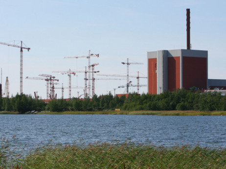Na Finskem v omrežje priključili največji jedrski reaktor v Evropi