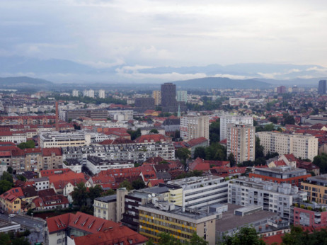 Slovenija v 2023 z eno najvišjih rasti cen nepremičnin v EU
