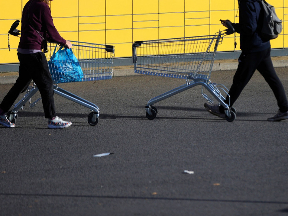 Komentar: Rast produktivnosti in stroškov zaposlenih v maloprodaji
