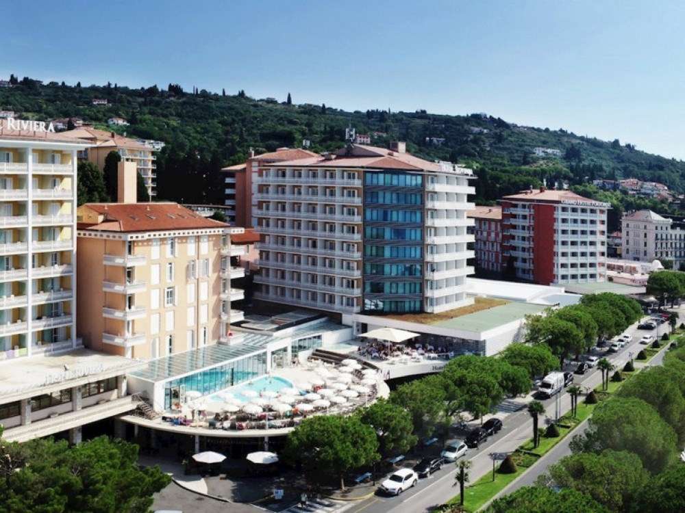 Turizem: 'Stroški so visoki, a trg višjih cen ne bi prenesel'