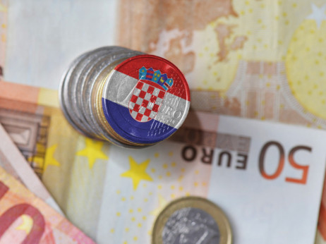 Top 5 novic dneva: Nove sankcije proti Rusiji, bo Hrvaška v schengnu?