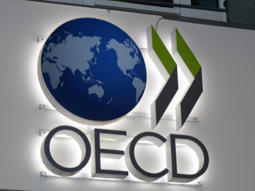 OECD nekoliko izboljšal napoved o gospodarski rasti glede na november