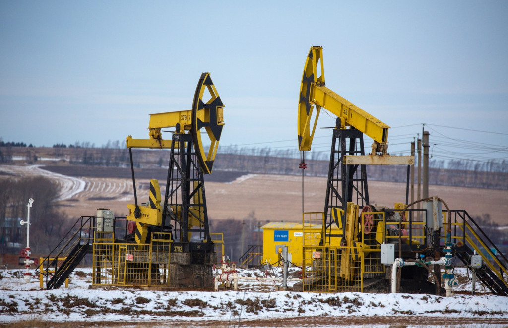 Cena ruske nafte ne bo smela presegati 60 dolarjev za sod?
