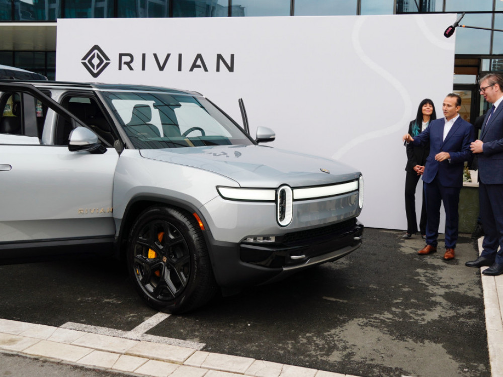 Kalifornijski Rivian odprl razvojni center v Srbiji