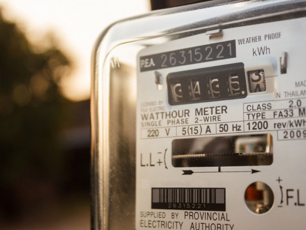 Pet ponudnikov odšlo, pri dobavi gospodinjstvom dominira GEN-I