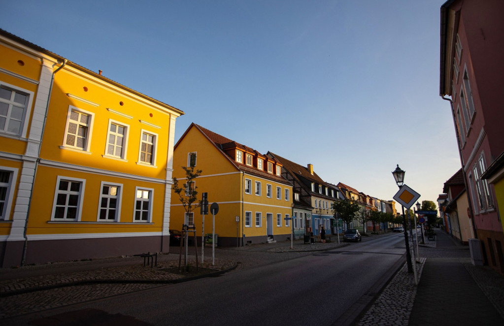 Cene stanovanj v Nemčiji medletno nižje za desetino