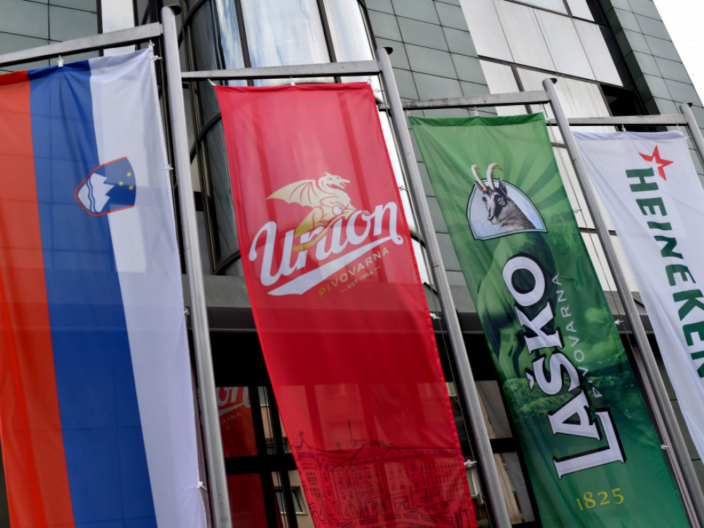 V hrvaške roke še blagovni znamki Sola in Zala