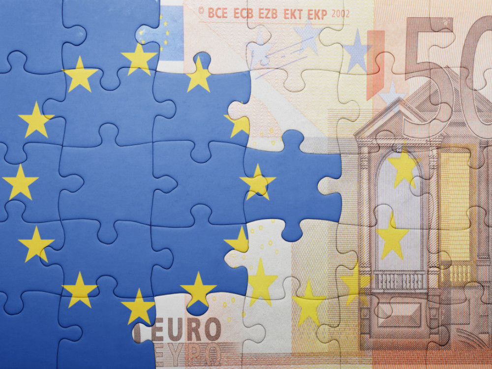 Zelena luč Bruslja za izplačilo pol milijarde iz mehanizma za okrevanje