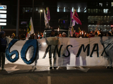 V Franciji se nadaljujejo protesti proti pokojninski reformi