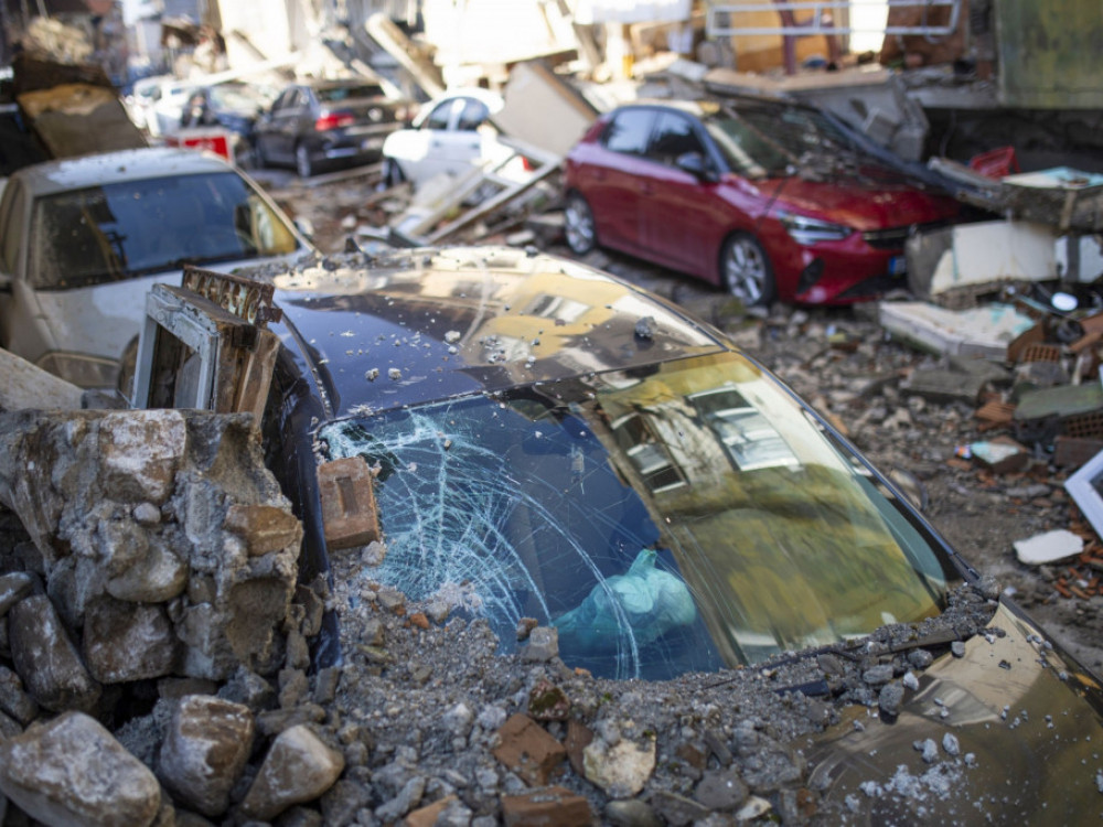 Zgodbe dneva: Fiksna ali spremenljiva in škrtost Slovencev