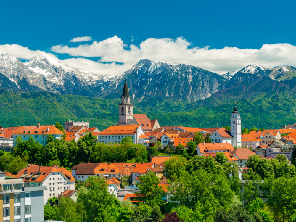 Kakšno stanovanje lahko pod Alpami kupite za sto tisočakov