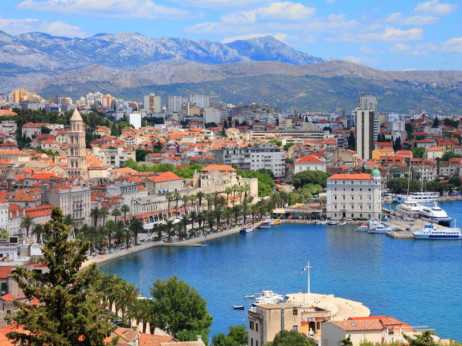 Na Hrvaškem ob koncu lanskega leta ohlajanje nepremičninskega trga