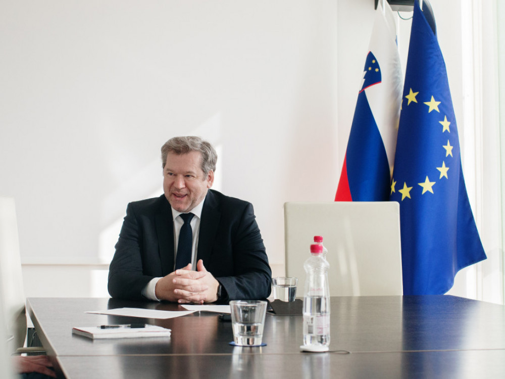 Minister za visoko šolstvo Papič: Z novim inovacijskim stebrom čez 'dolino smrti'