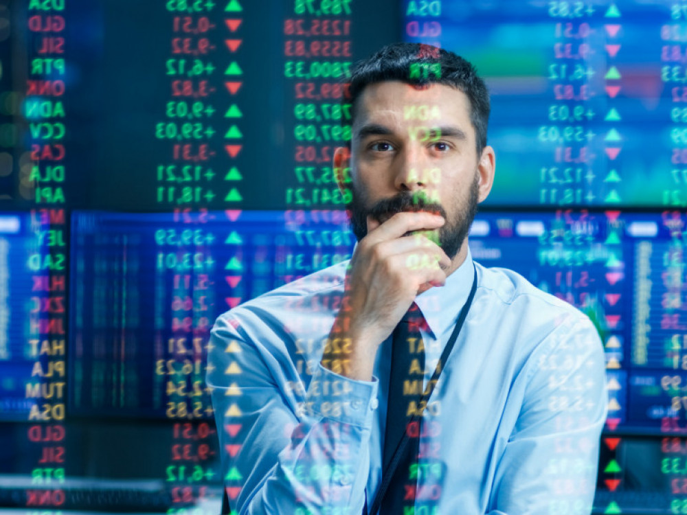 Borzni pregled: Bitcoin raste, banke pod pritiskom