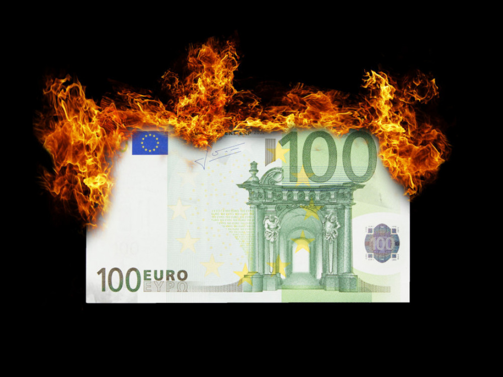 Rekordna jedrna inflacija bo ECB prisilila v višanje obrestnih mer