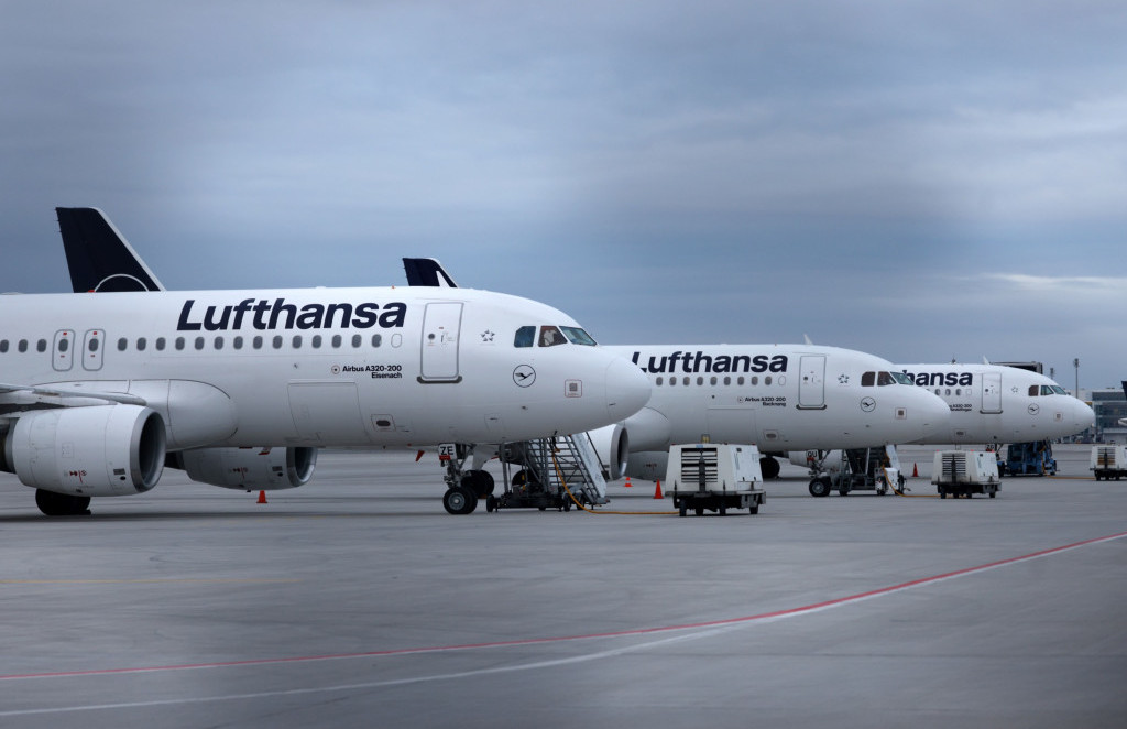 Poslovni rezultati: UniCredit in Lufthansa optimistično