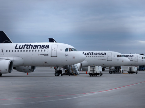 Poslovni rezultati: UniCredit in Lufthansa optimistično