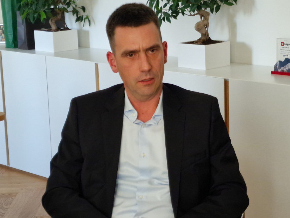 Ivanc, Triglav: Šoki ublaženi, potencialni novi prevzemi